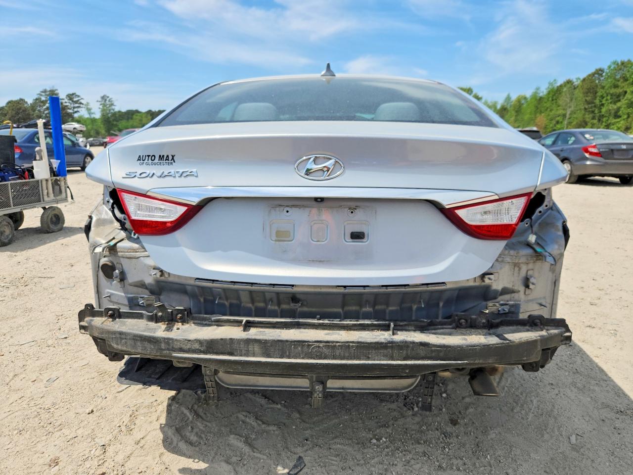 2014 HYUNDAI SONATA GLS photo 16