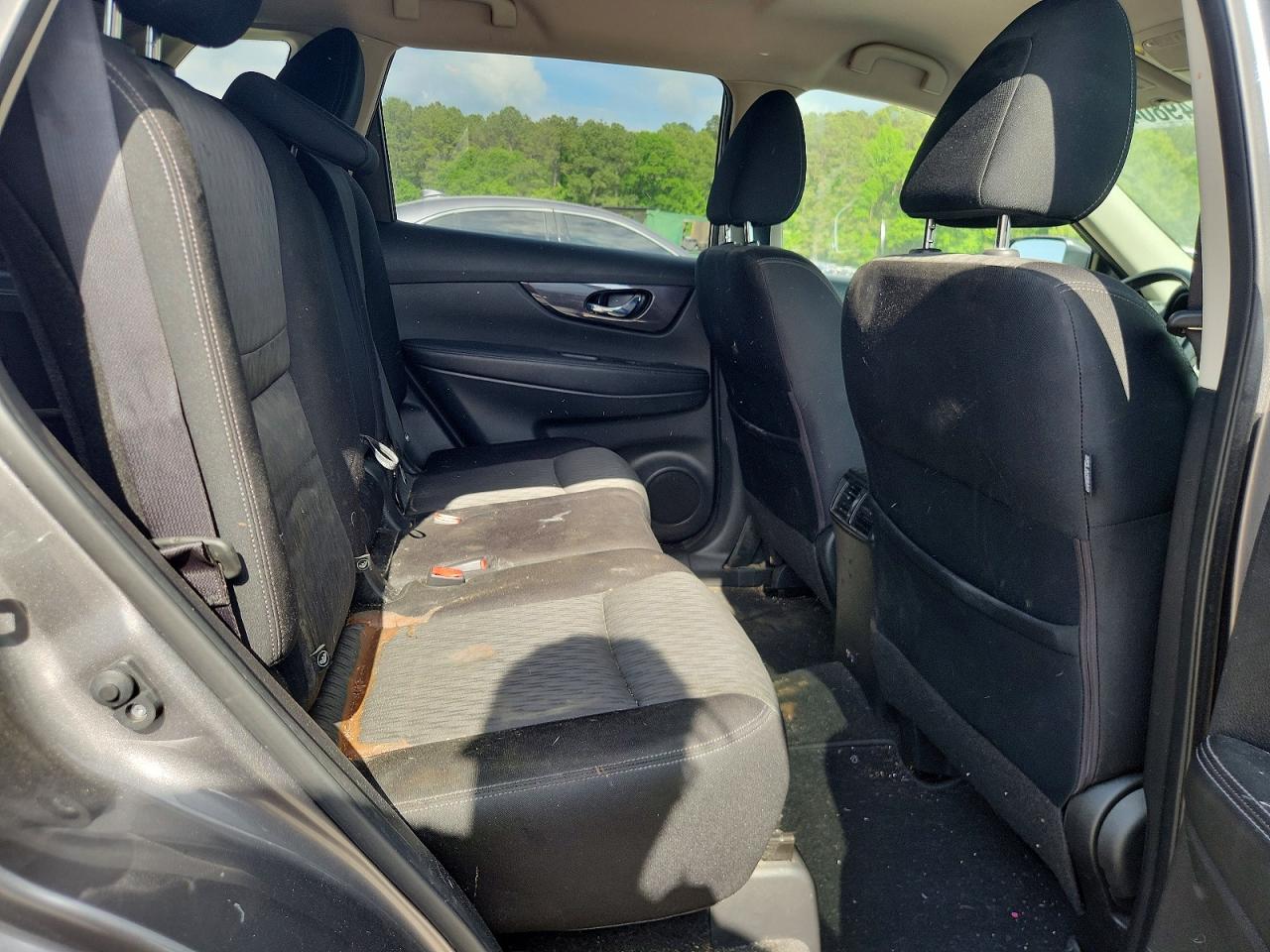2019 NISSAN ROGUE SV photo 31