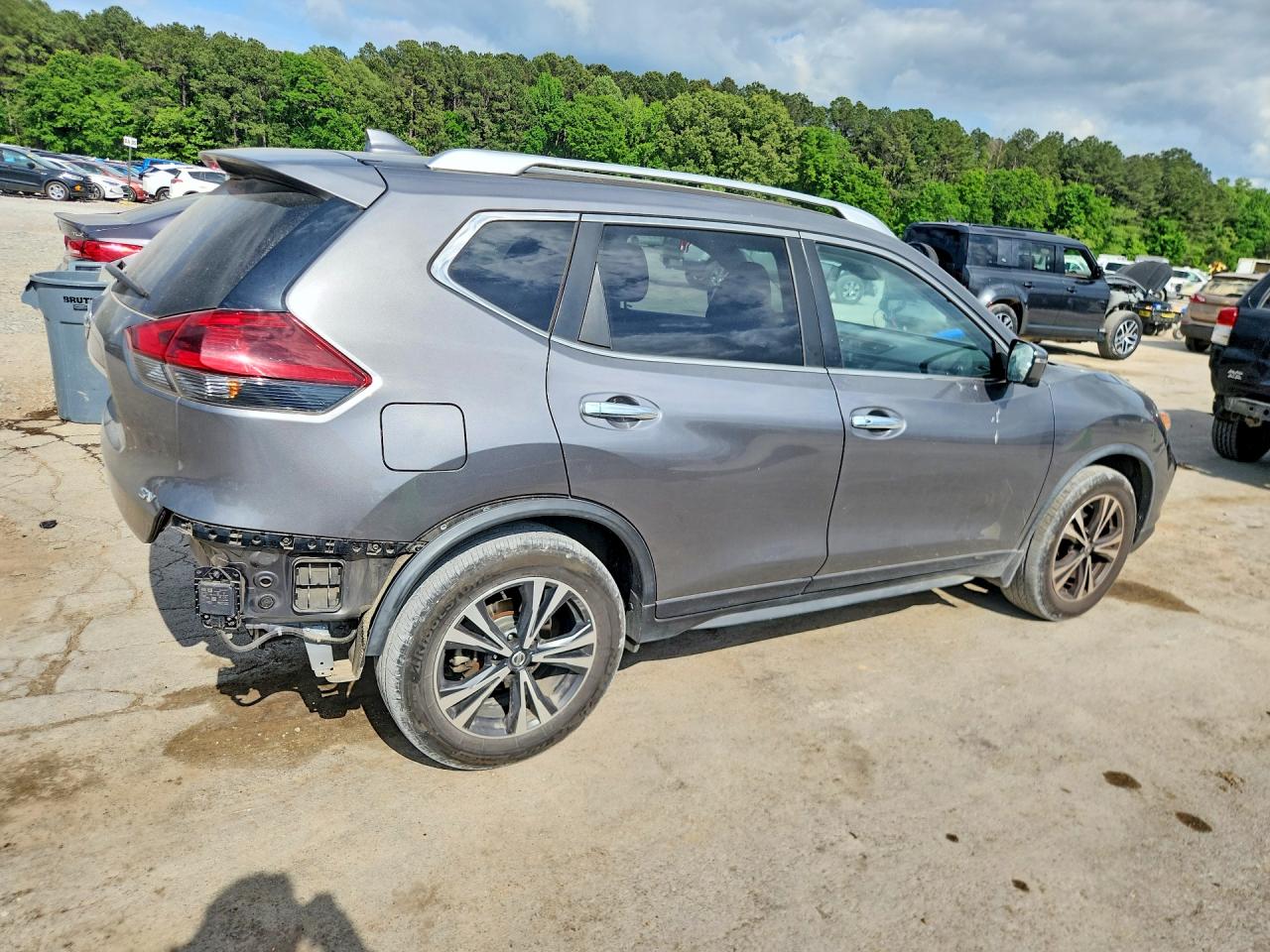 2019 NISSAN ROGUE SV photo 7