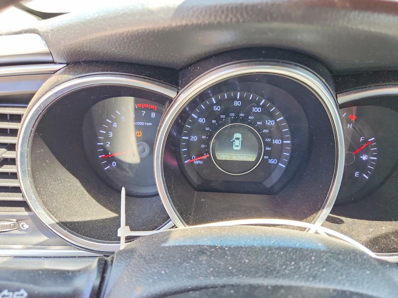 2014 KIA OPTIMA LX photo 17