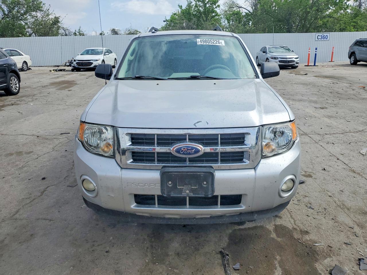 2011 FORD ESCAPE XLT photo 5