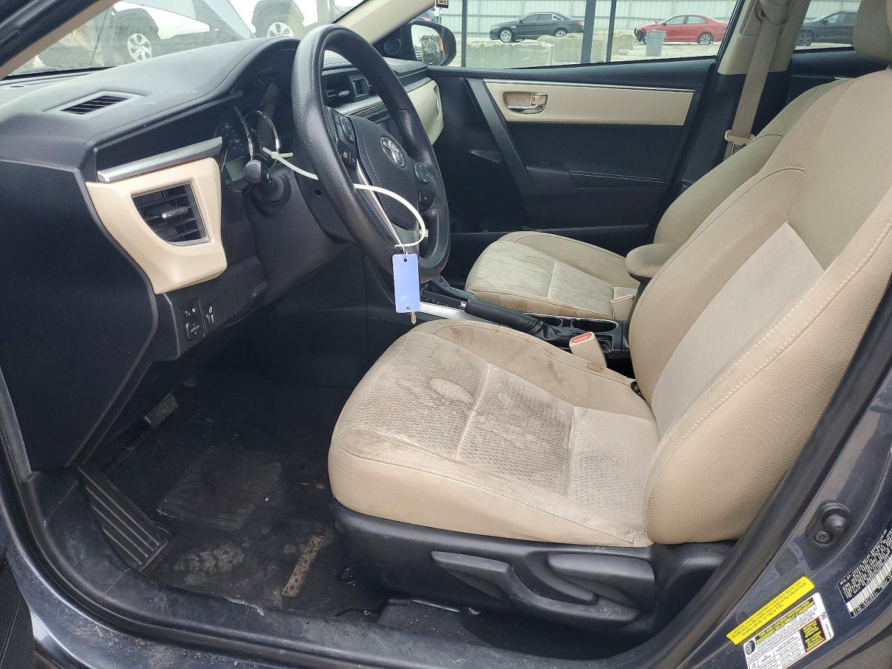 2016 TOYOTA COROLLA LE photo 13