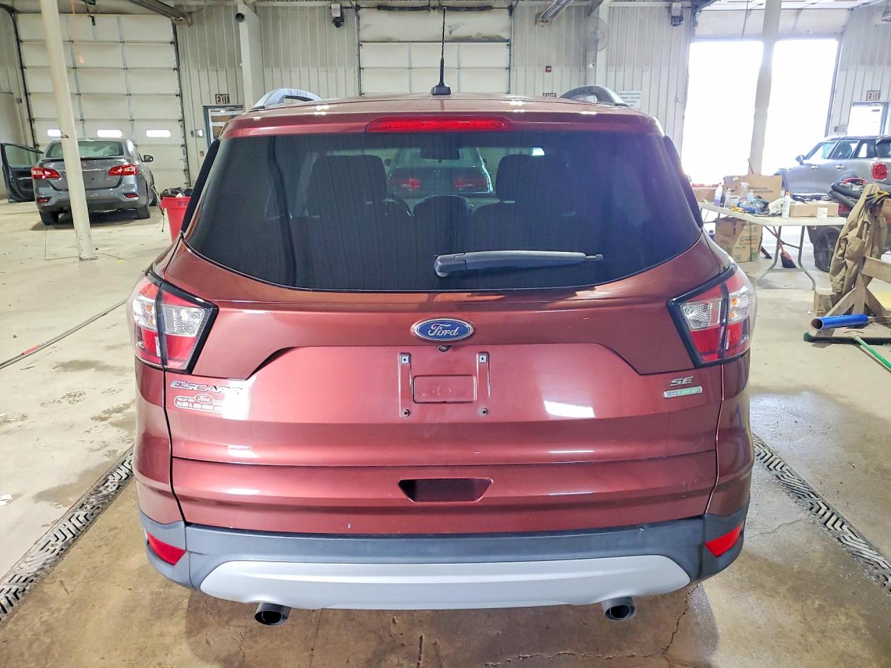 2018 FORD ESCAPE SE photo 16
