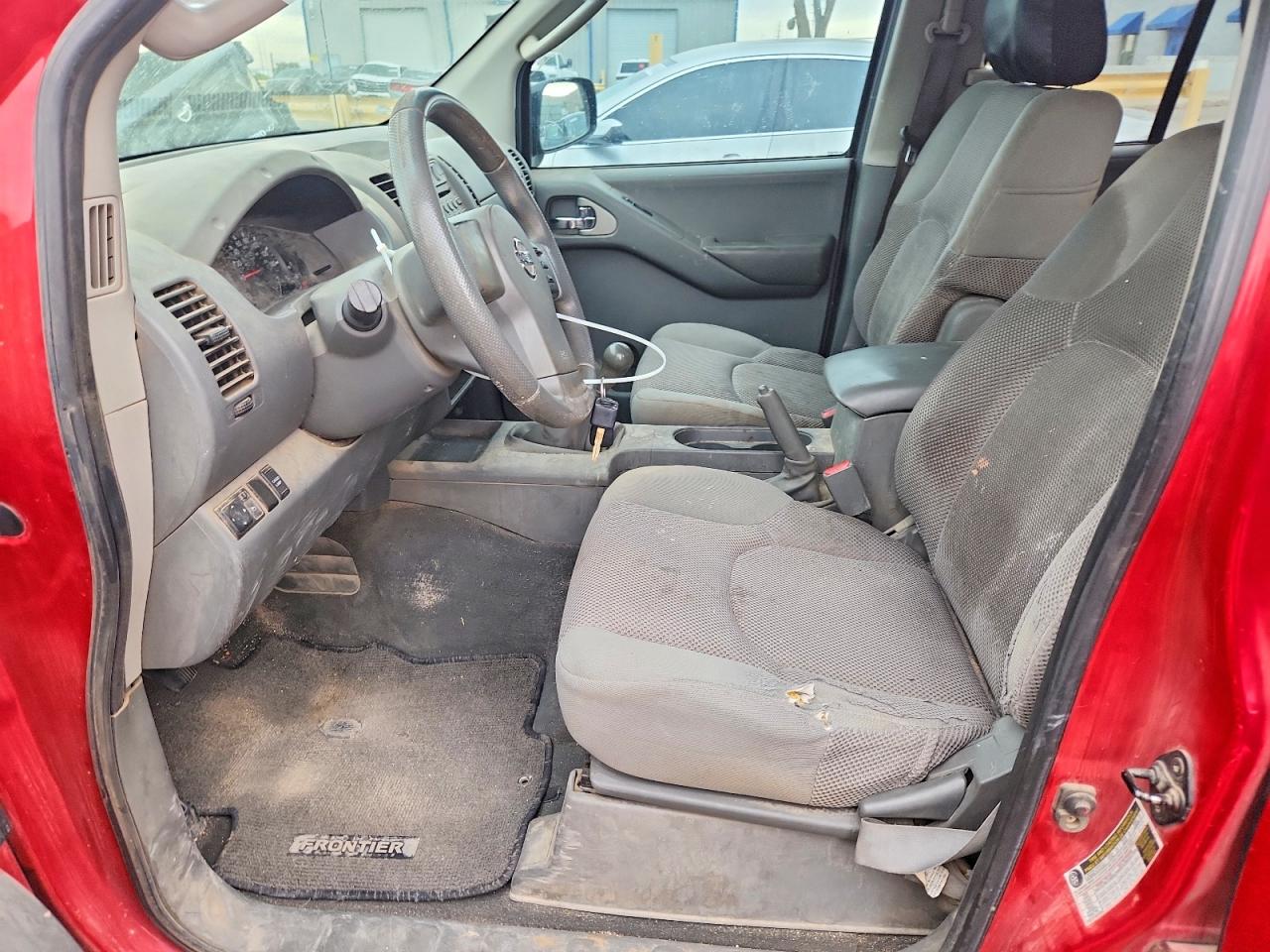 2006 NISSAN FRONTIER SE photo 13