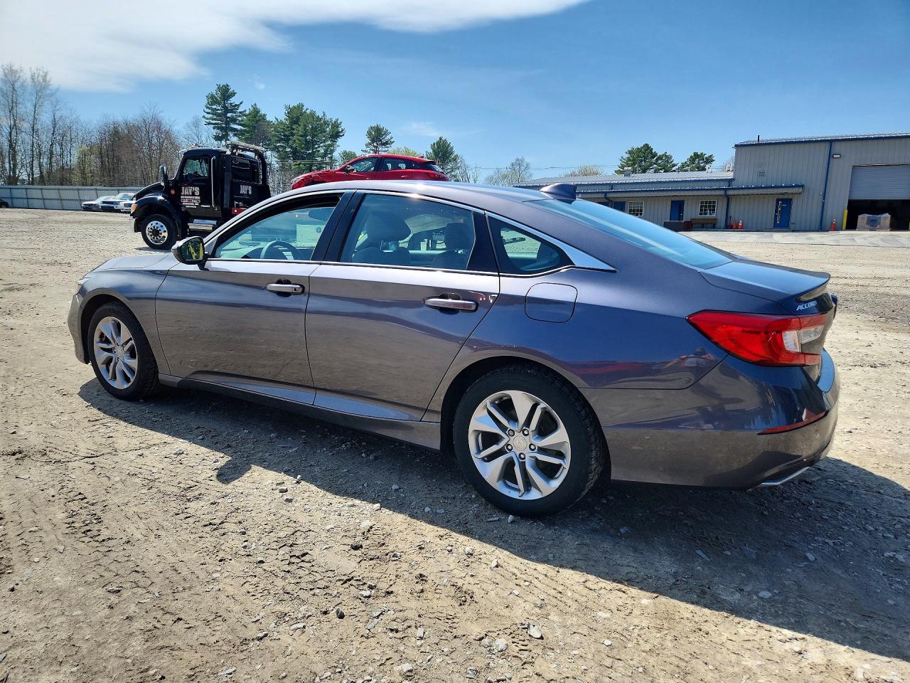 2018 HONDA ACCORD LX photo 3