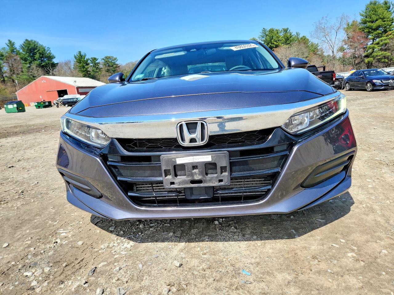 2018 HONDA ACCORD LX photo 9