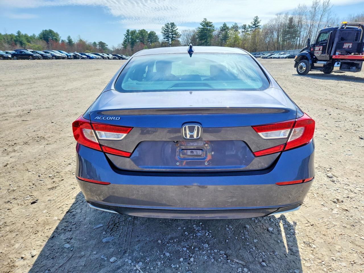 2018 HONDA ACCORD LX photo 11