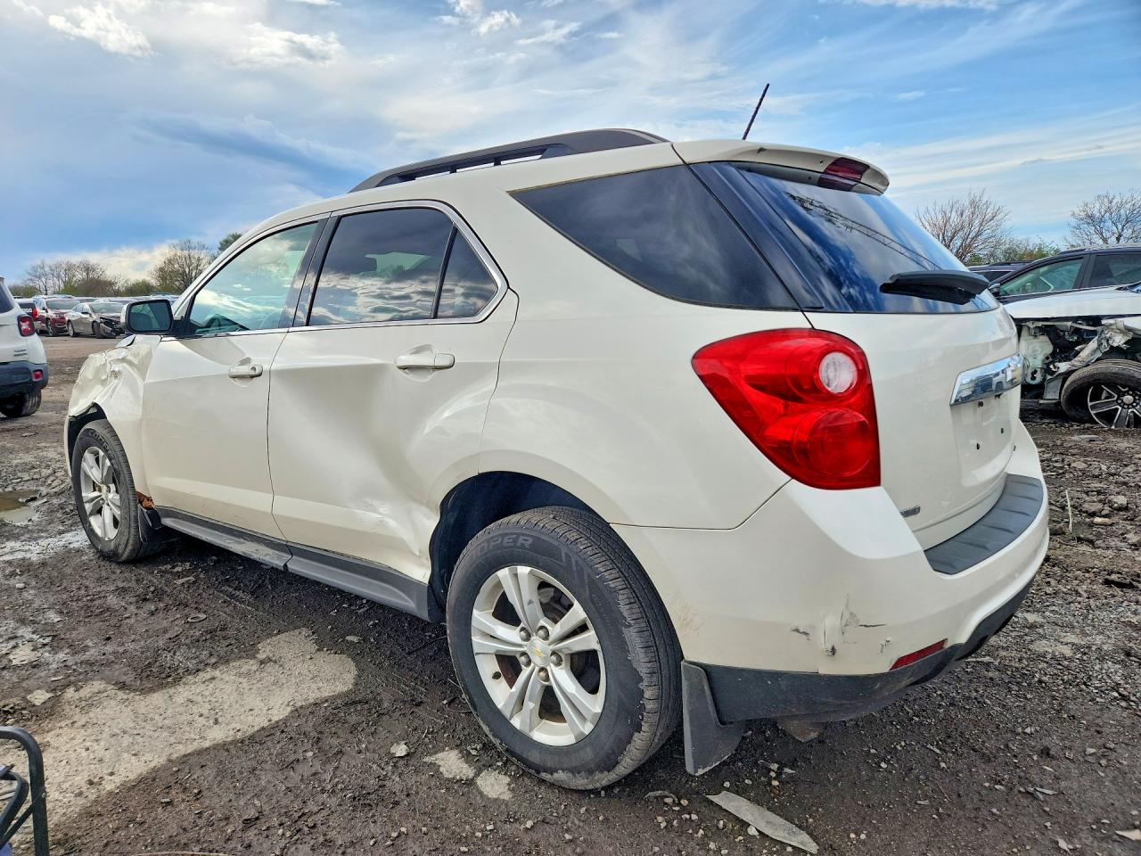 2015 CHEVROLET EQUINOX LT photo 3