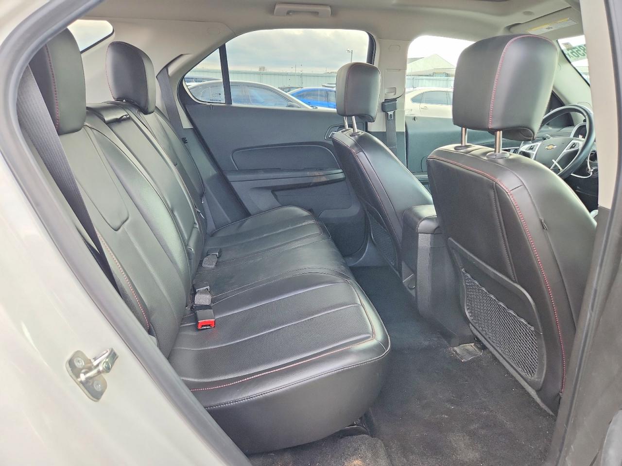 2015 CHEVROLET EQUINOX LT photo 19