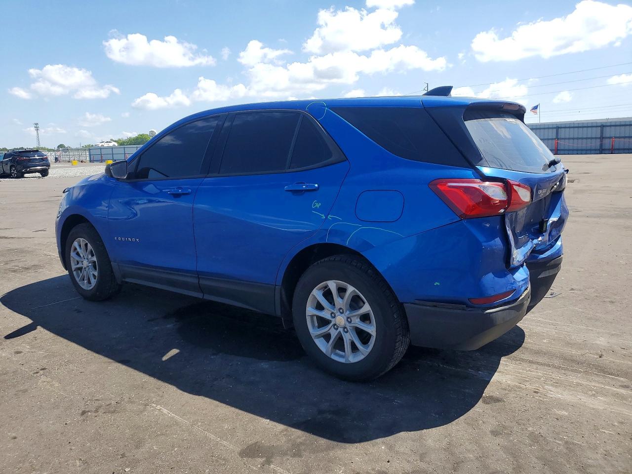 2019 CHEVROLET EQUINOX LS photo 3