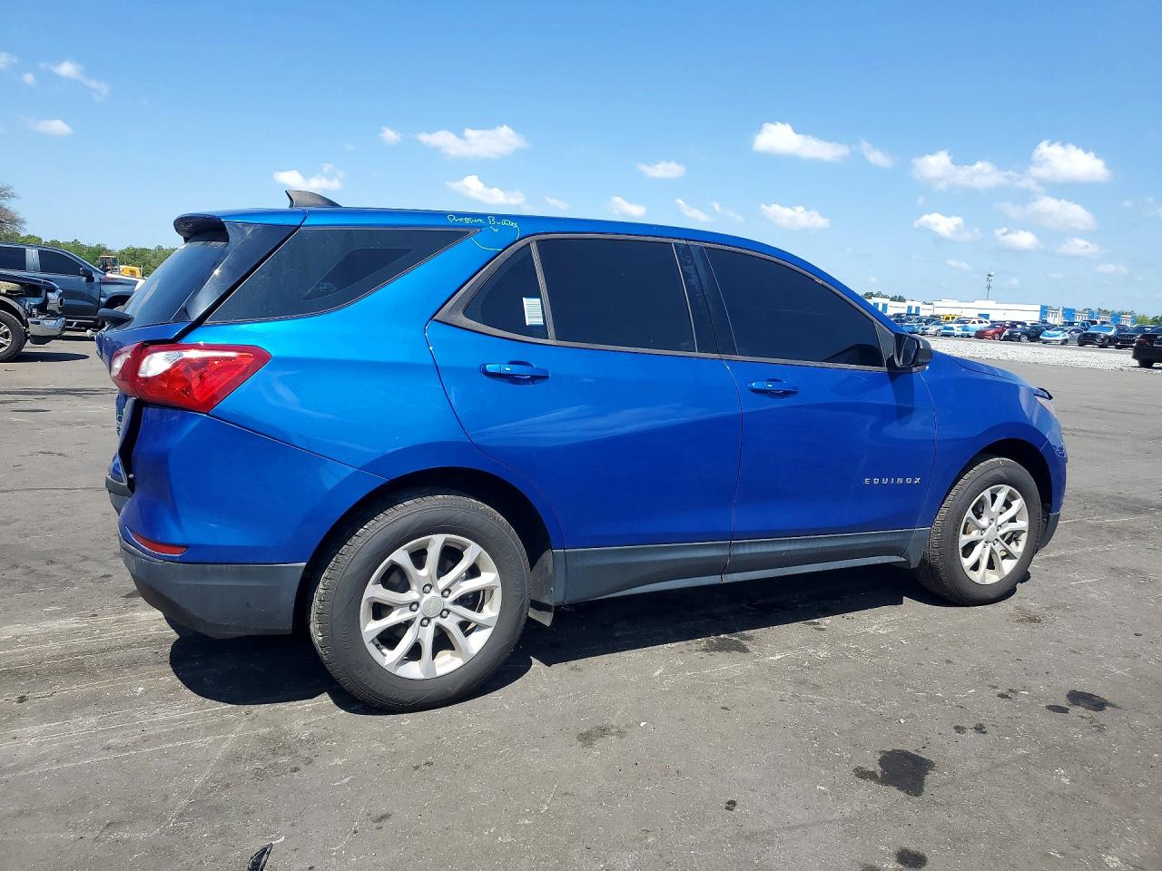 2019 CHEVROLET EQUINOX LS photo 5