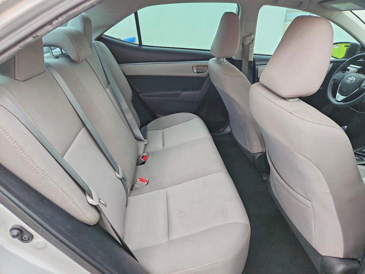 2014 TOYOTA COROLLA LE photo 10