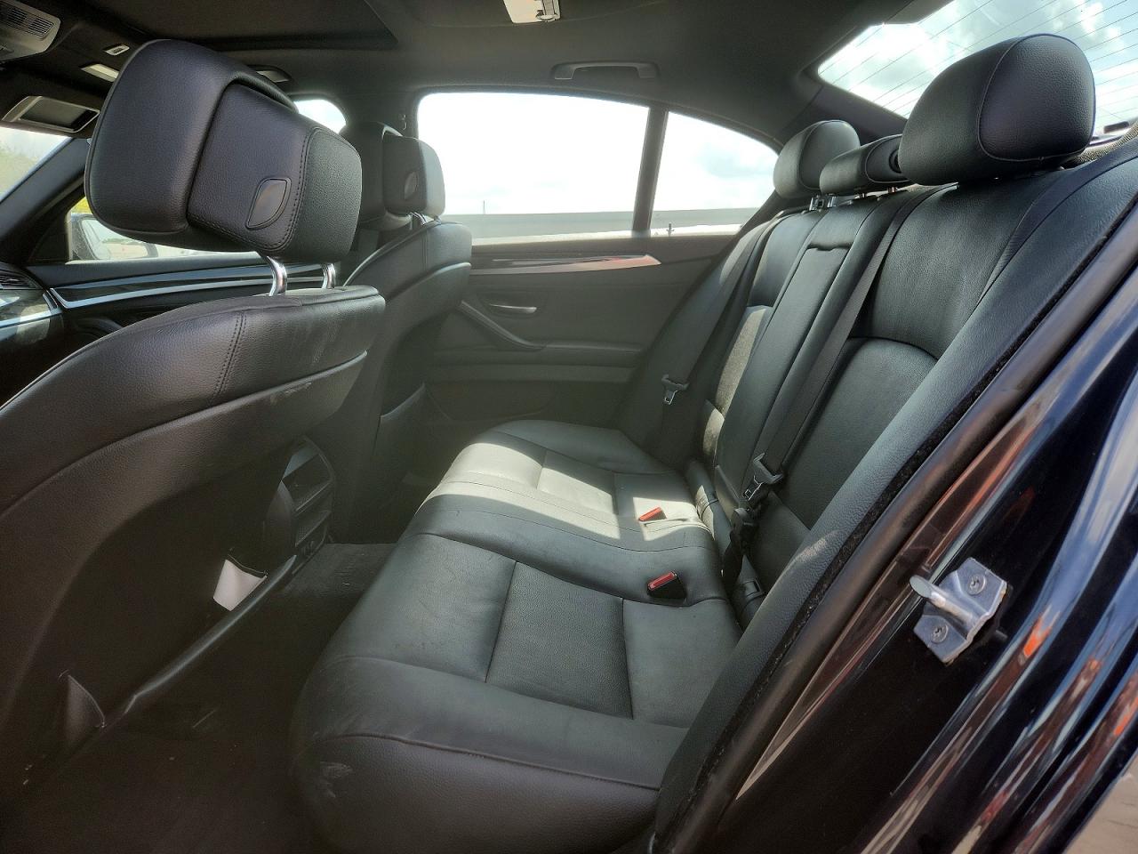 2013 BMW 535 I photo 28