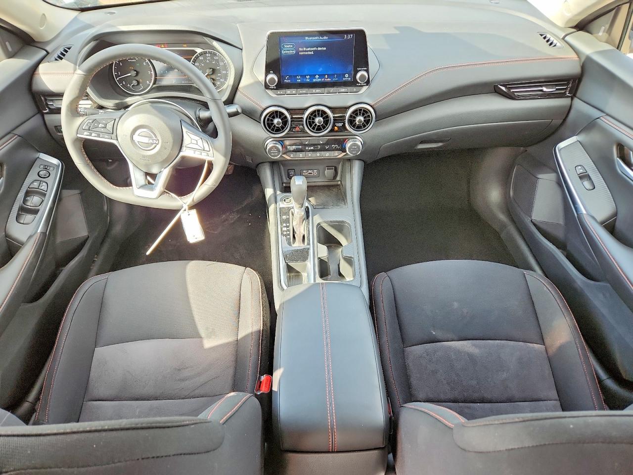 2025 NISSAN SENTRA SR photo 8
