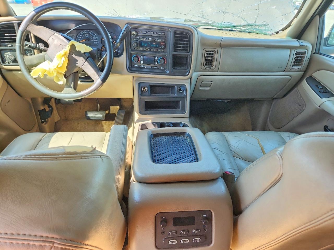 2003 CHEVROLET TAHOE C1500 photo 22