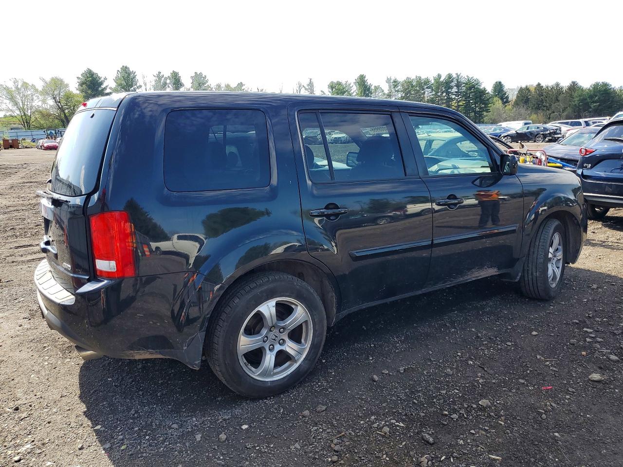 2015 HONDA PILOT EXLN photo 5