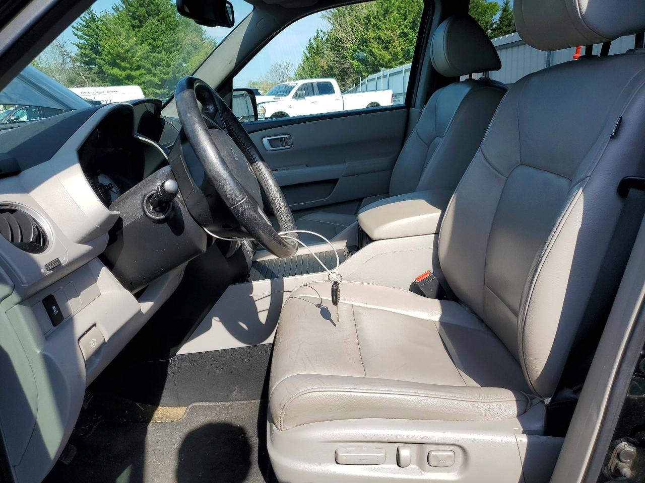 2015 HONDA PILOT EXLN photo 13