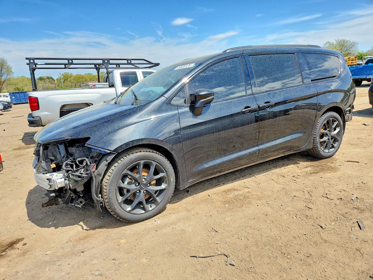 2023 CHRYSLER PACIFICA