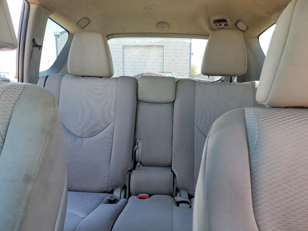 2012 TOYOTA RAV4 BASE photo 19