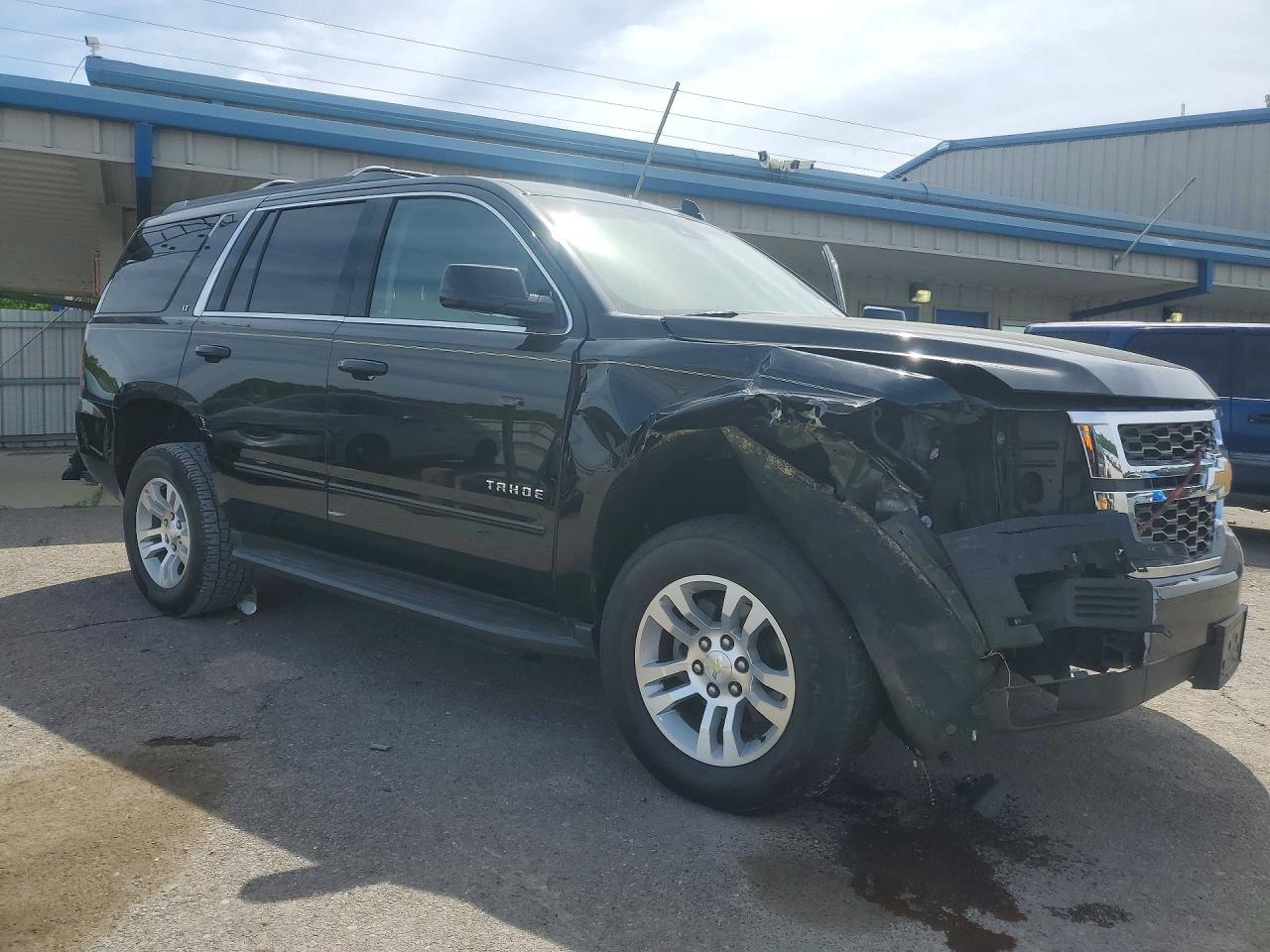 2017 CHEVROLET TAHOE C1500 LT photo 7