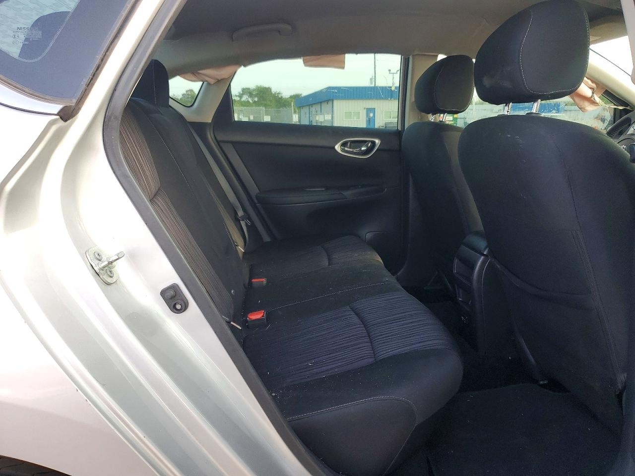 2019 NISSAN SENTRA SV photo 19