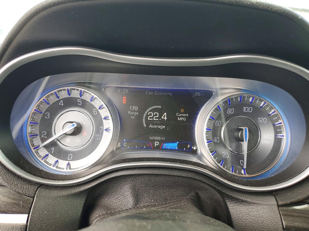 2018 CHRYSLER 300 TOURING photo 25