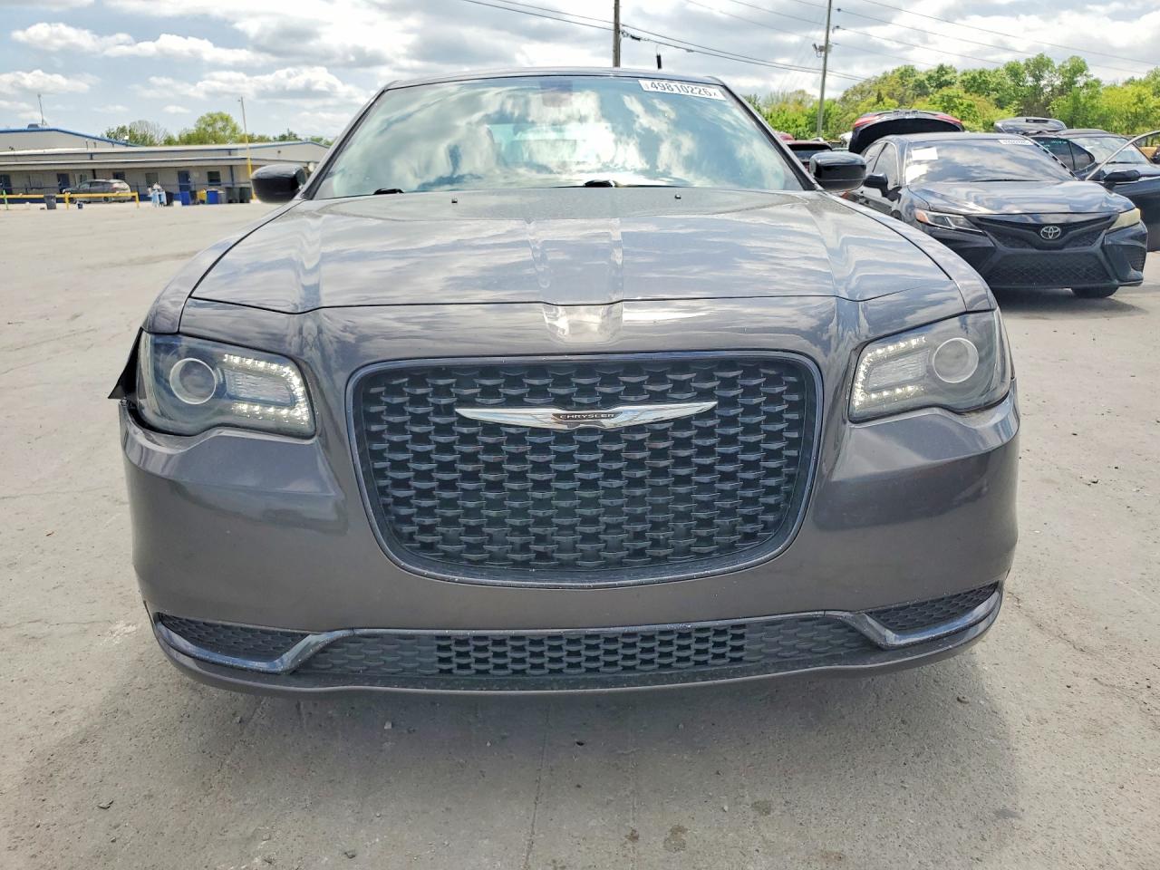 2018 CHRYSLER 300 TOURING photo 13