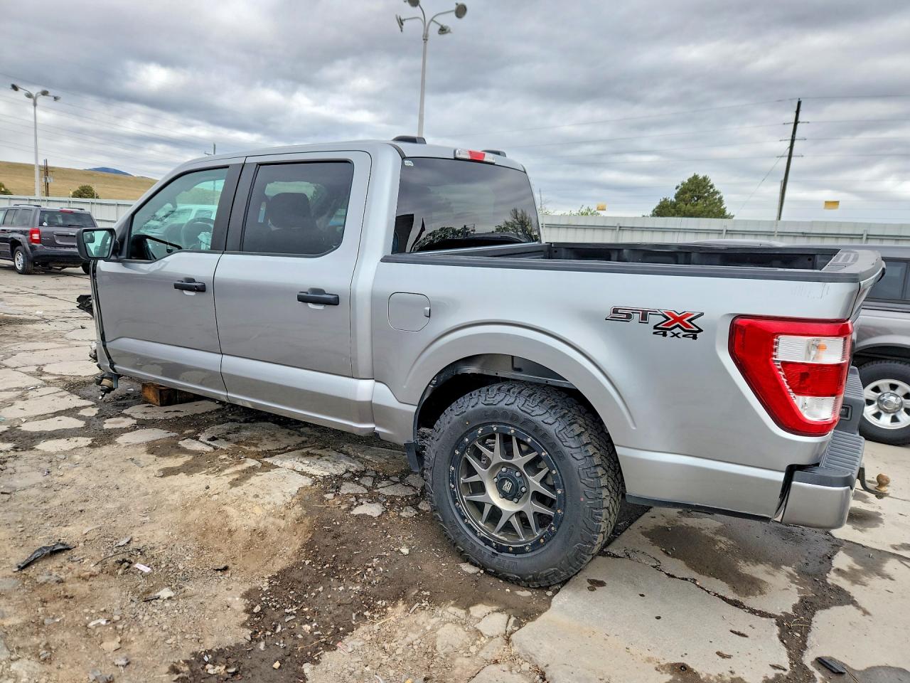 2023 FORD F150 SUPERCREW photo 4