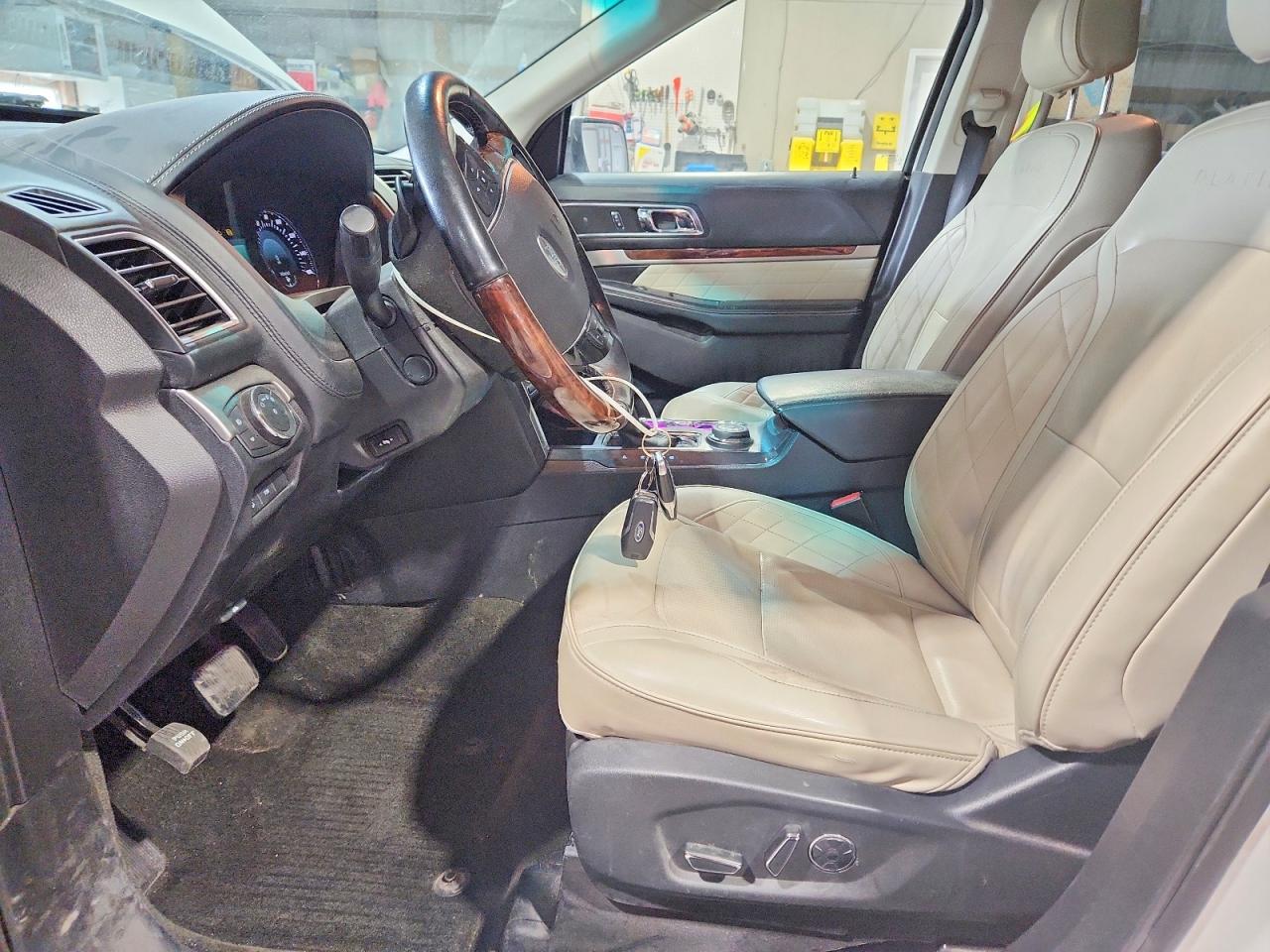 2016 FORD EXPLORER PLATINUM photo 13