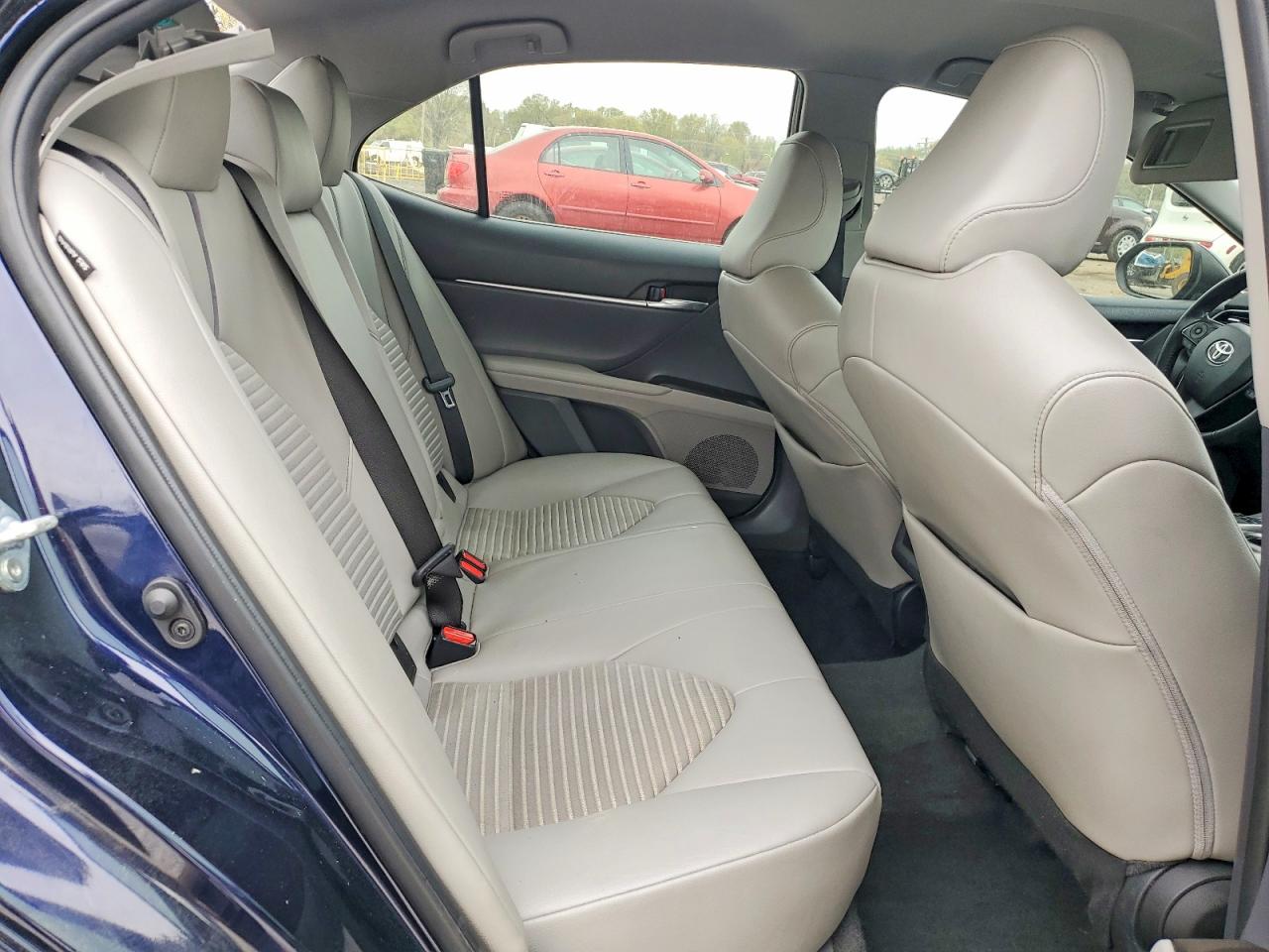 2022 TOYOTA CAMRY SE photo 19