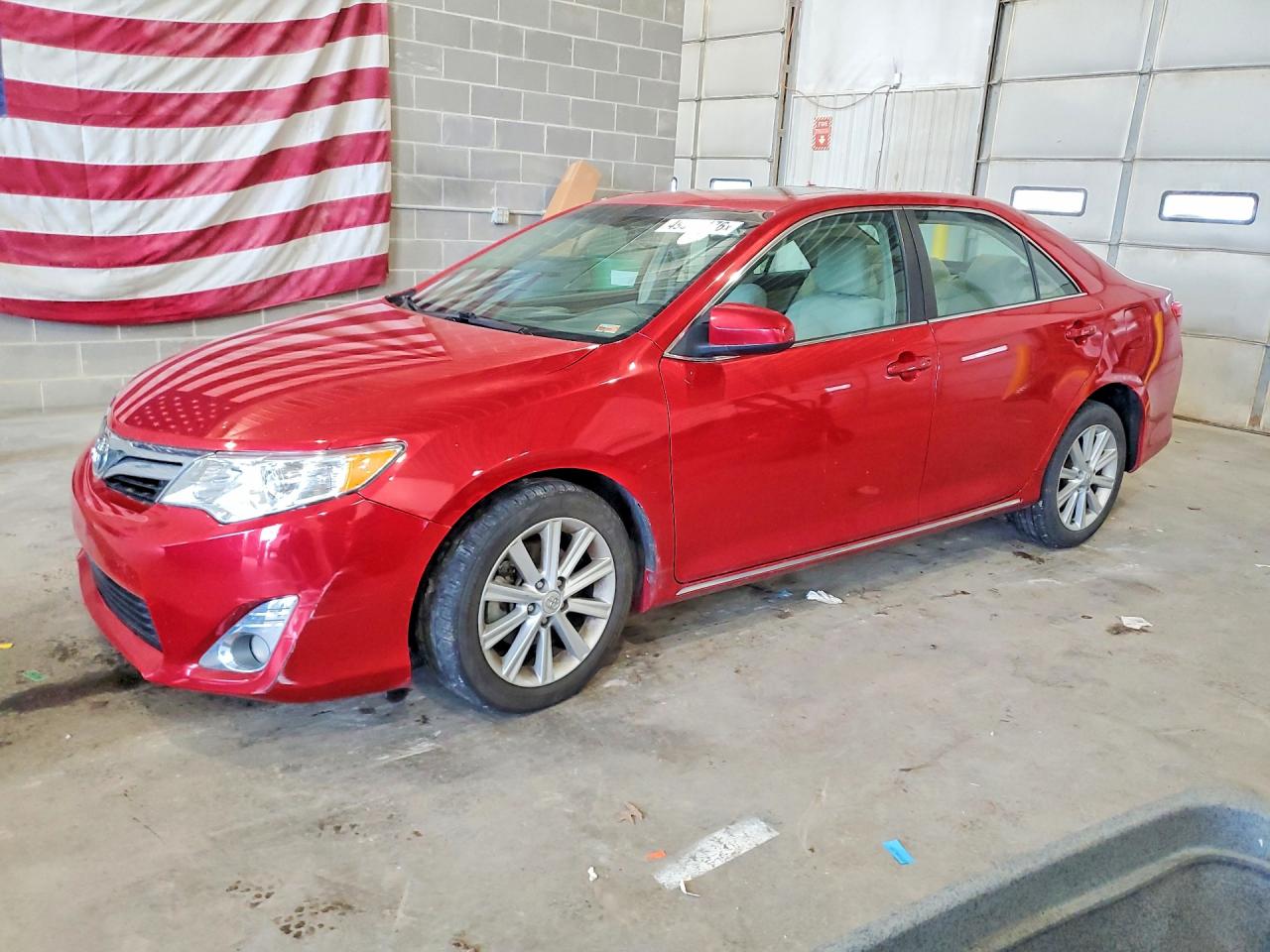 2012 TOYOTA CAMRY