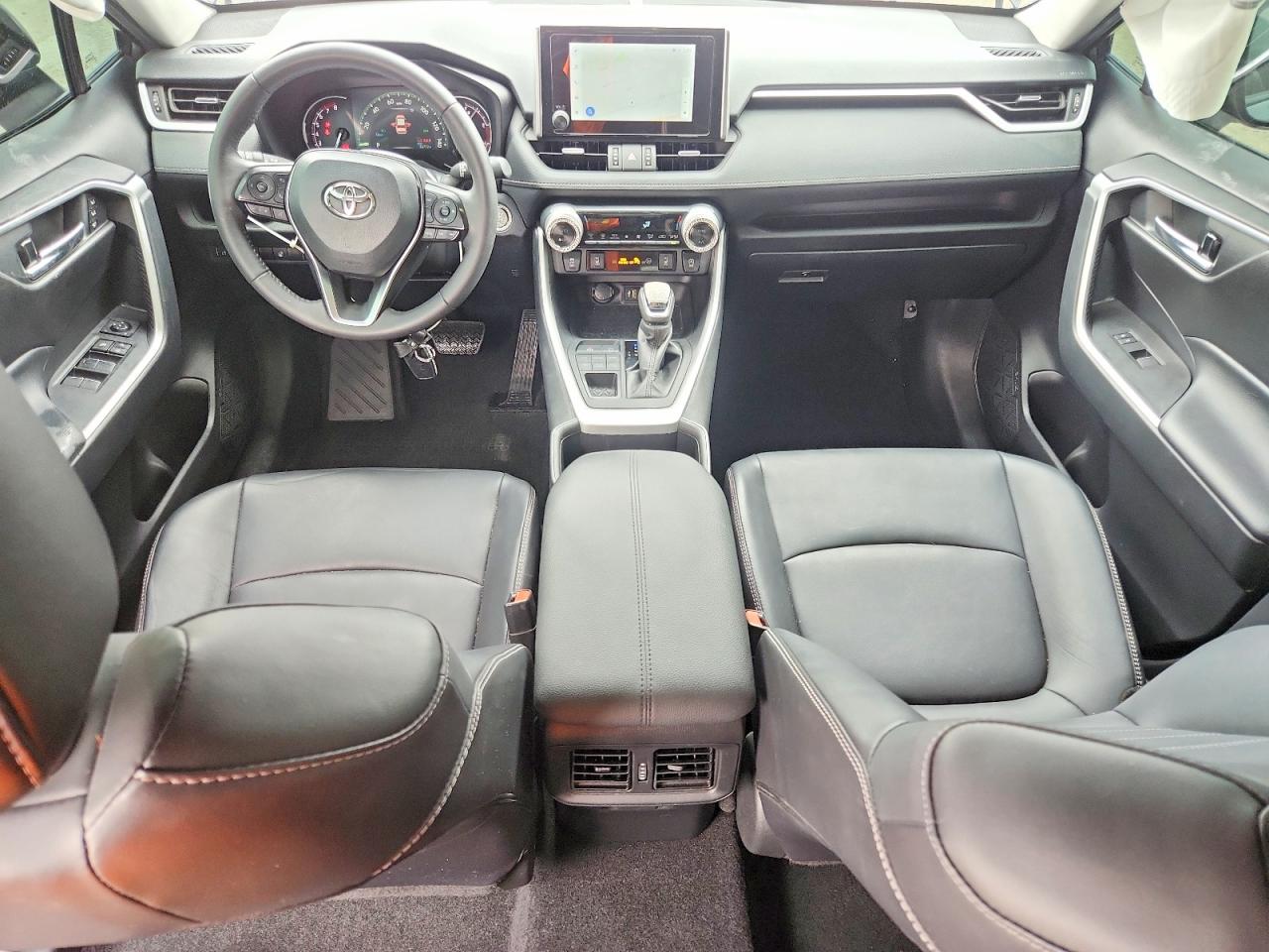2024 TOYOTA RAV4 XLE PREMIUM photo 15