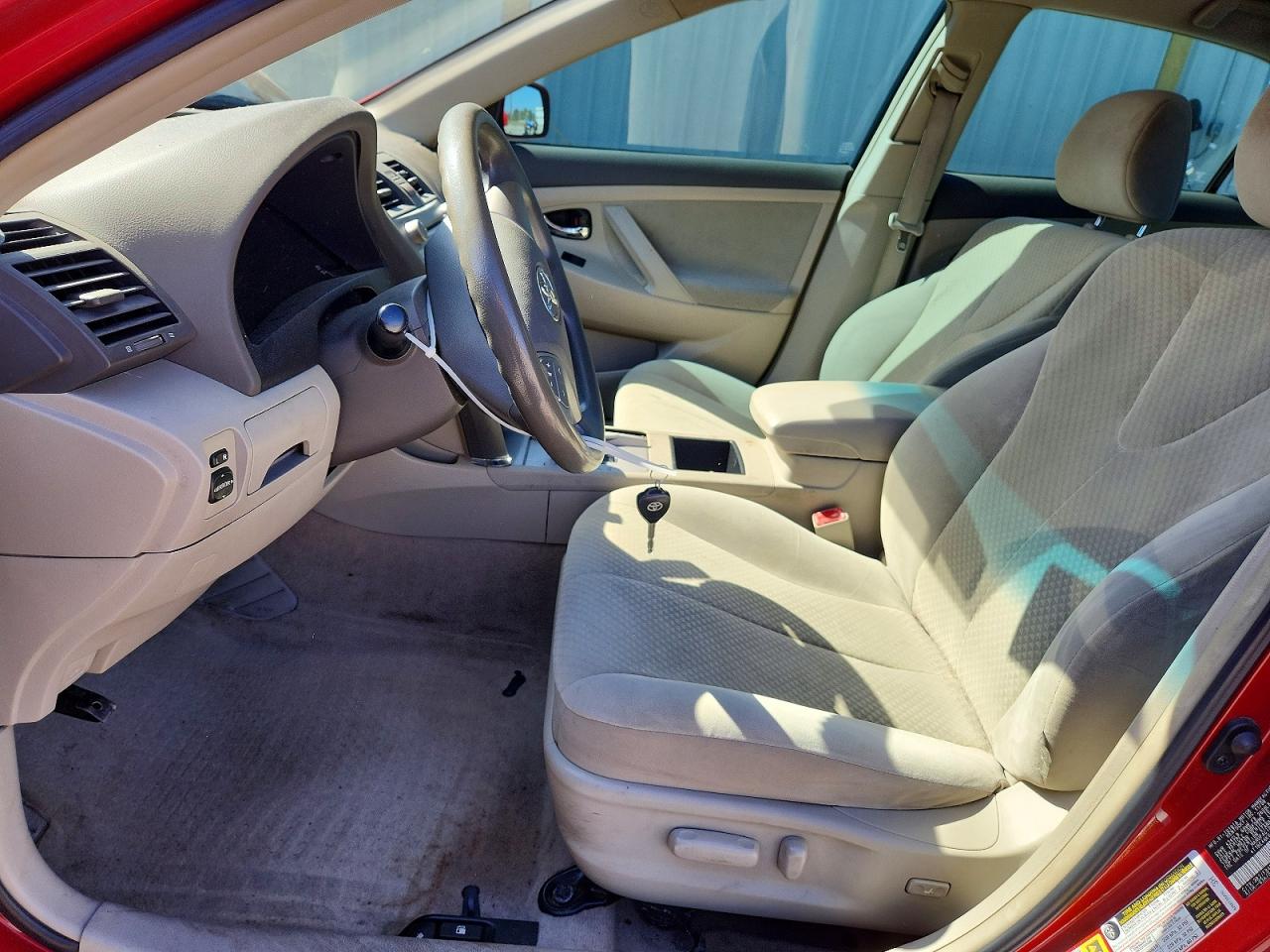 2009 TOYOTA CAMRY LE photo 13