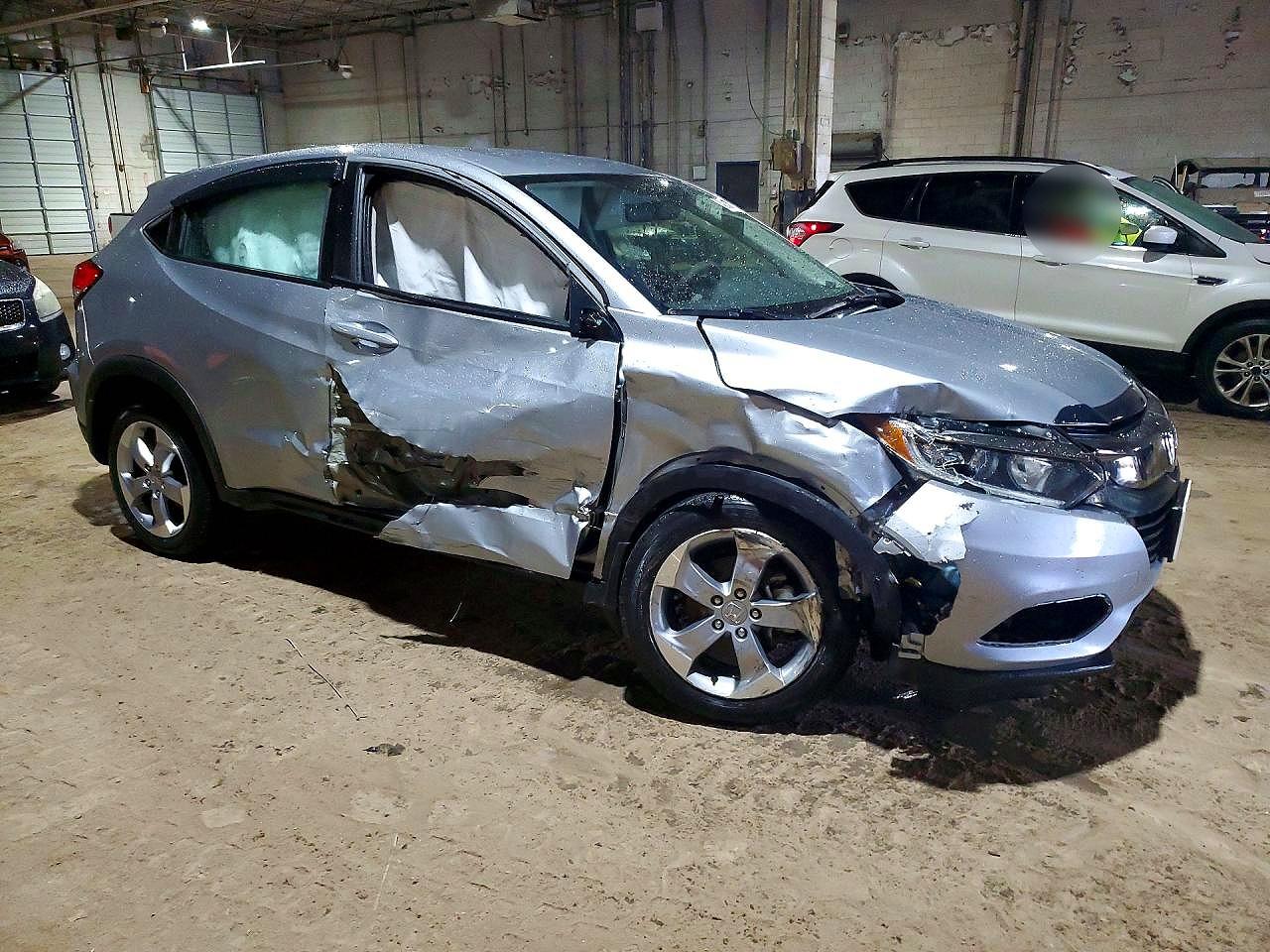 2019 HONDA HR-V LX photo 4
