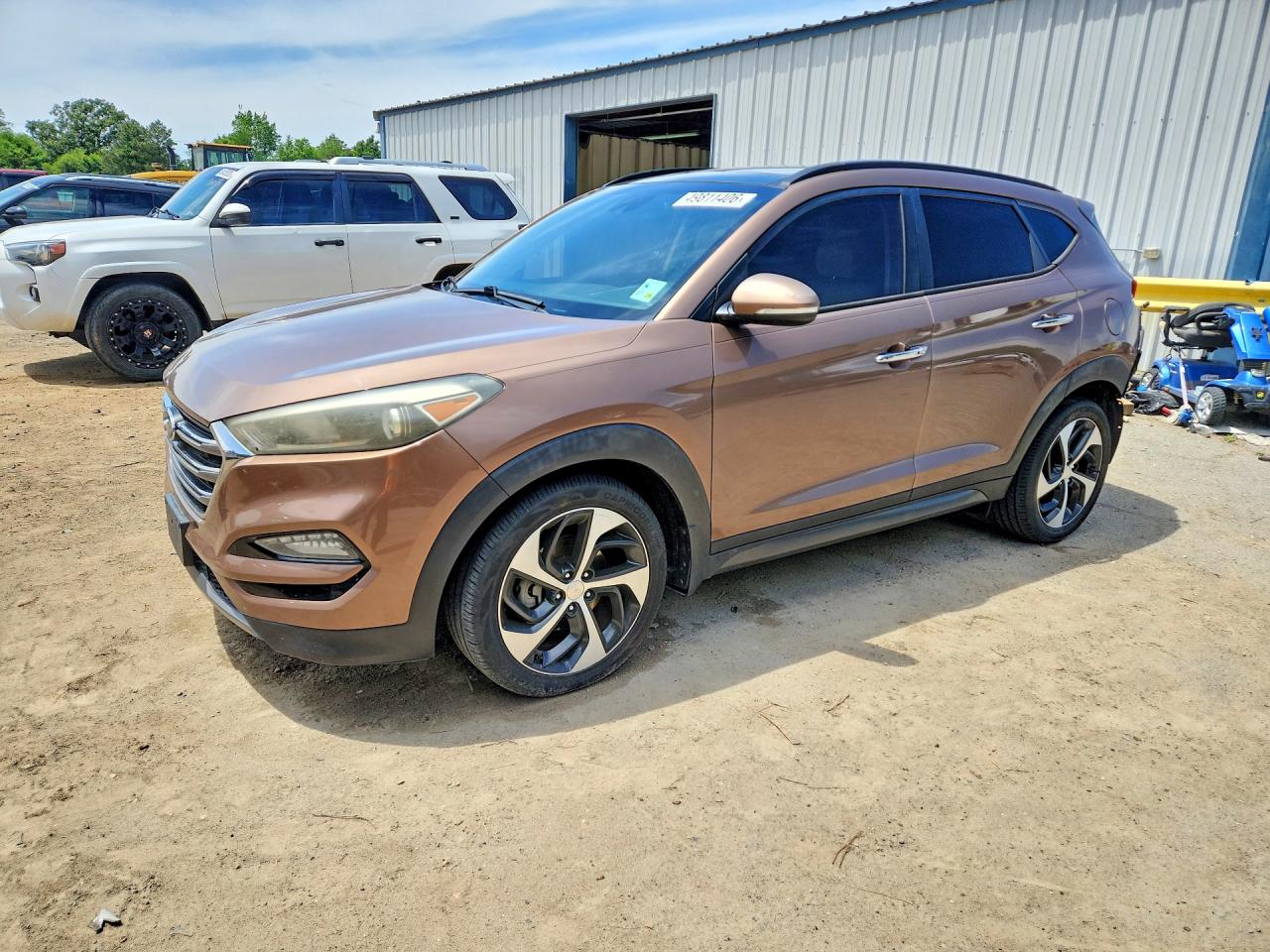 2016 HYUNDAI TUCSON