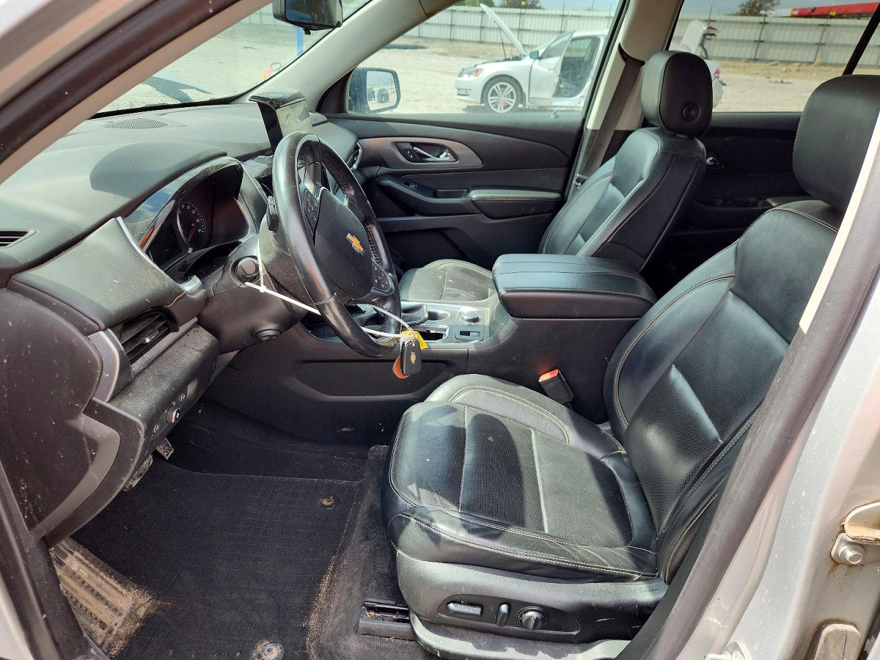 2019 CHEVROLET TRAVERSE PREMIER photo 19
