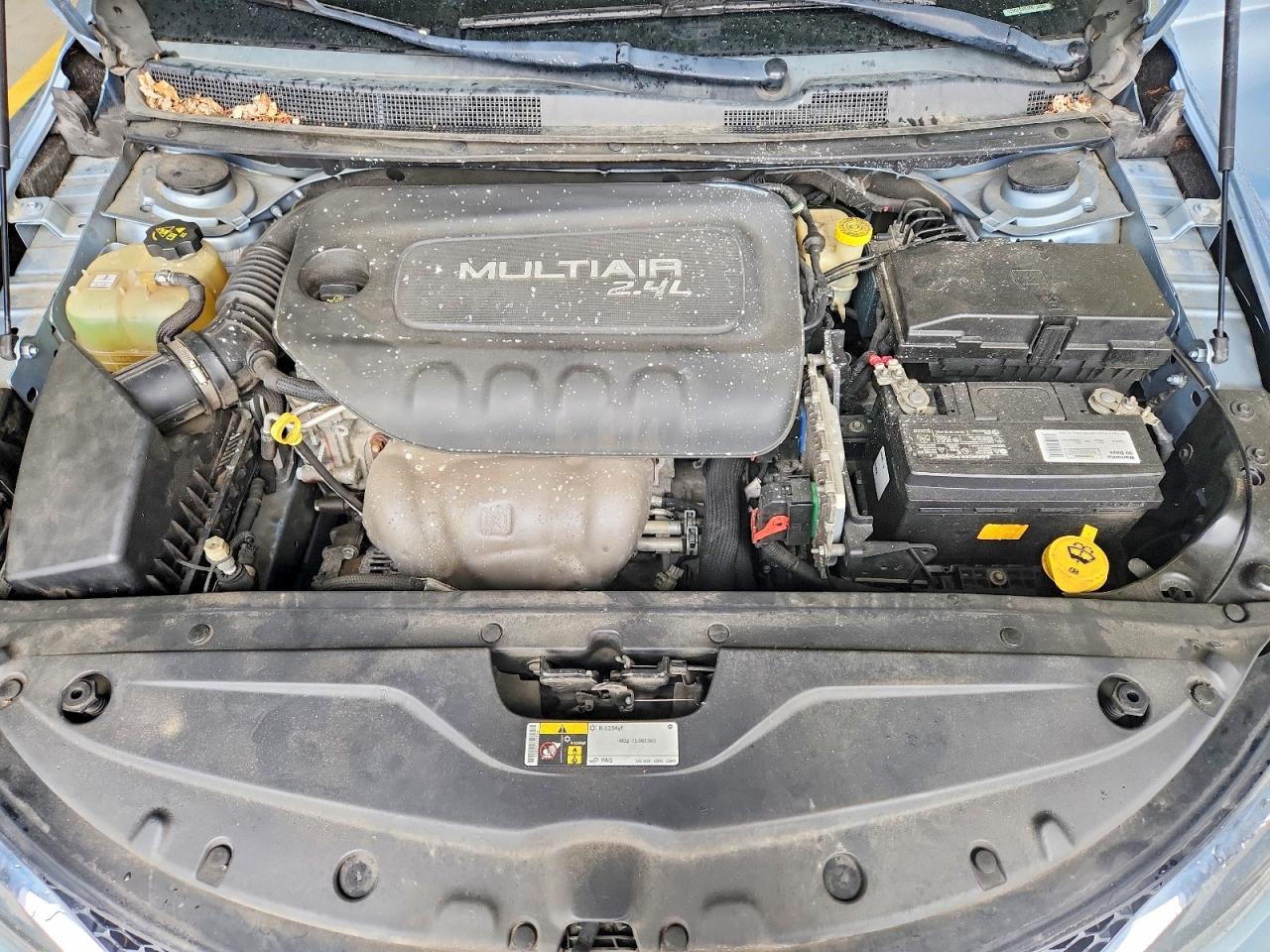 2015 CHRYSLER 200 LIMITED photo 11