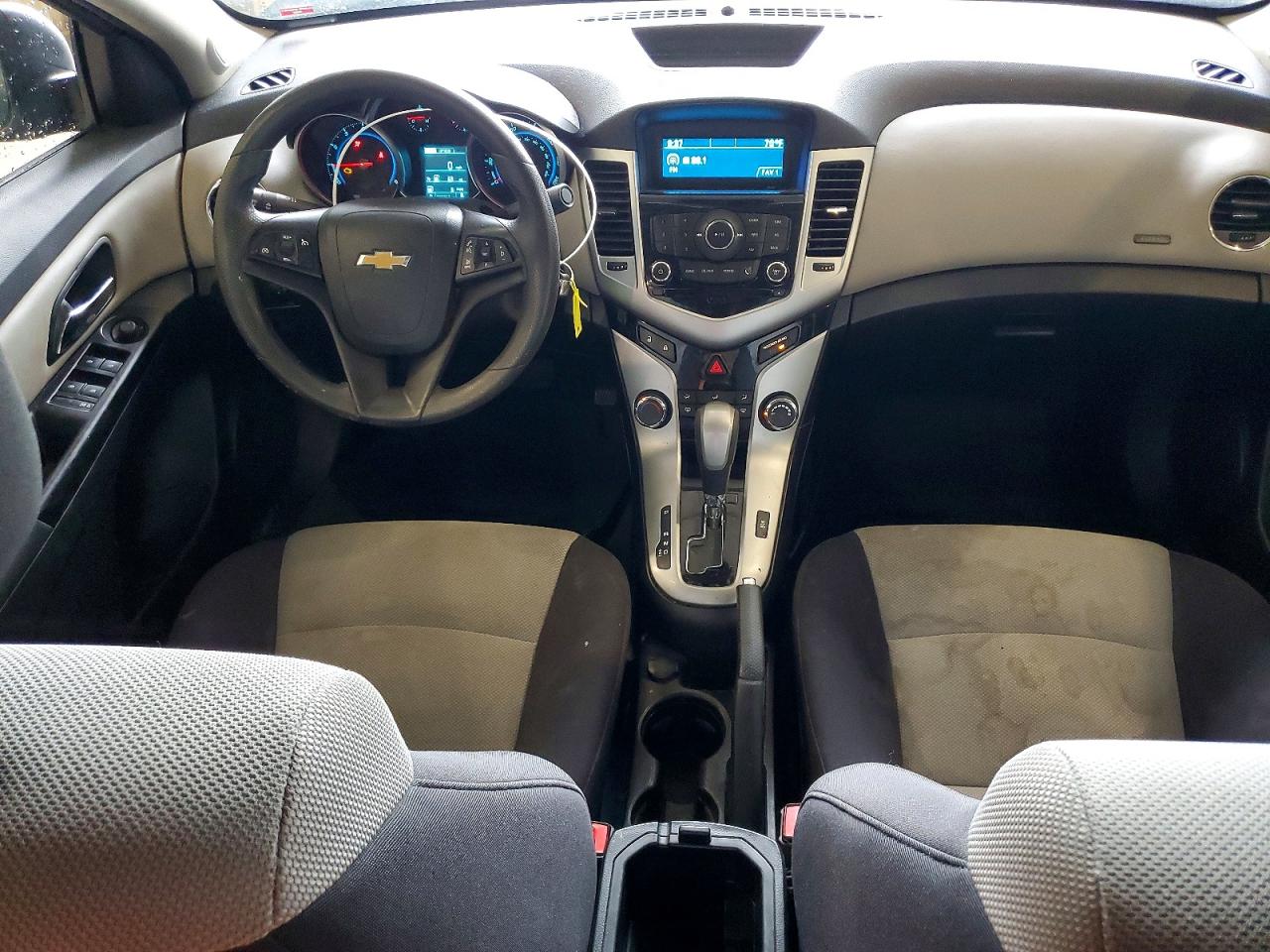 2014 CHEVROLET CRUZE LS photo 22