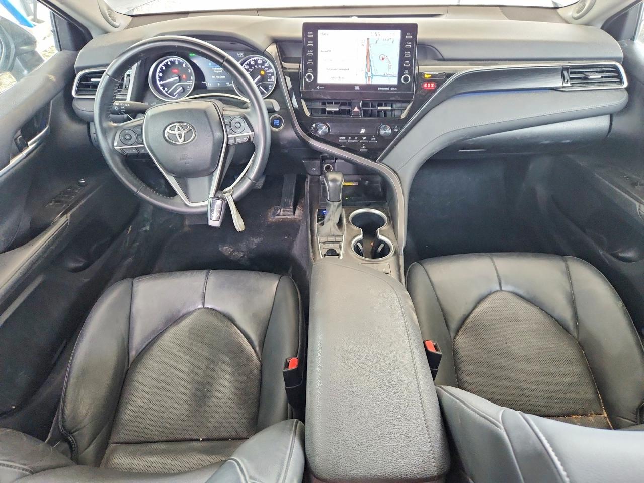 2023 TOYOTA CAMRY XLE photo 8