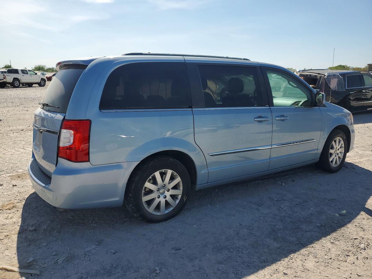 2013 CHRYSLER TOWN & COUNTRY TOURING photo 7