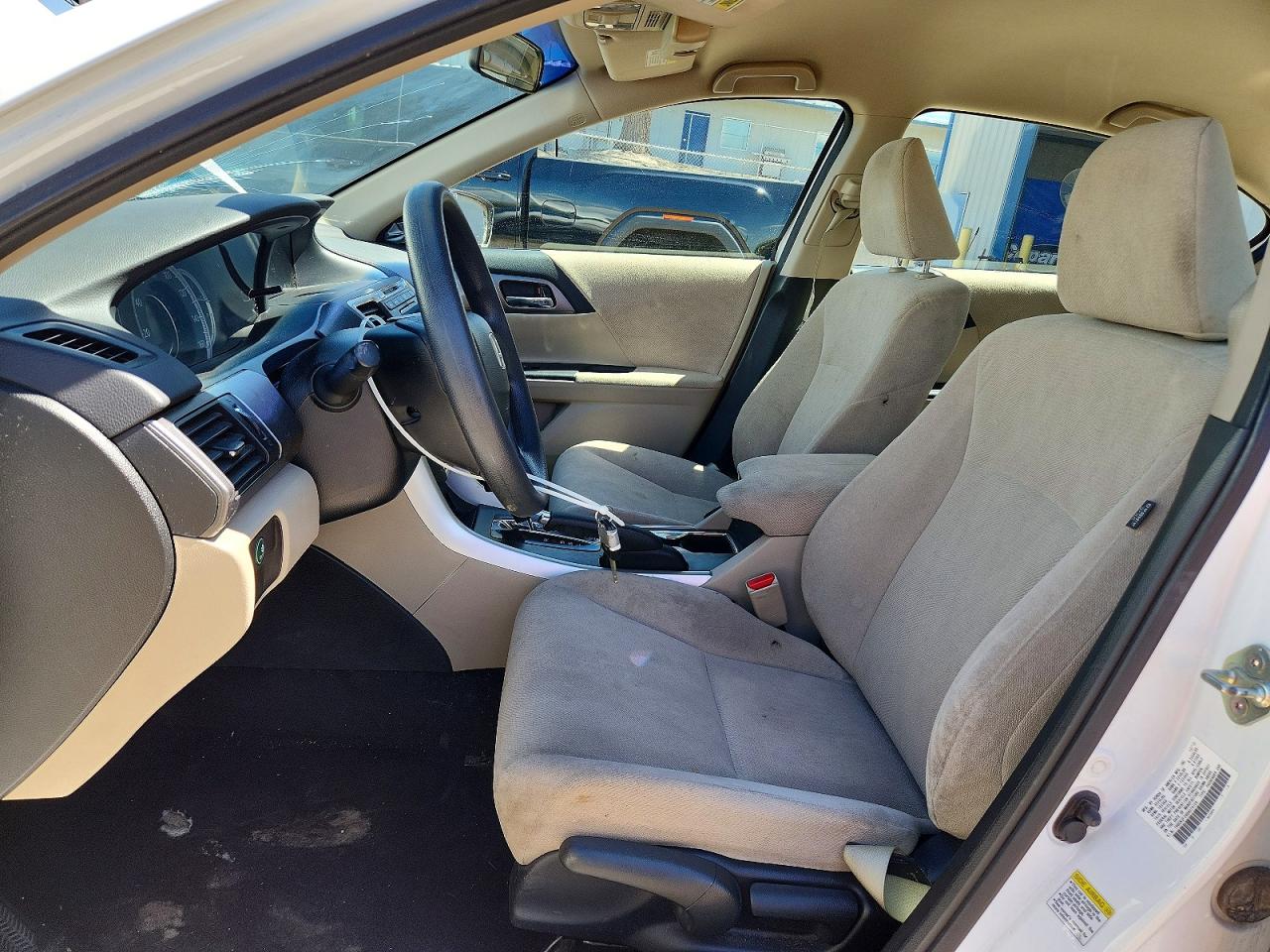 2013 HONDA ACCORD LX photo 19