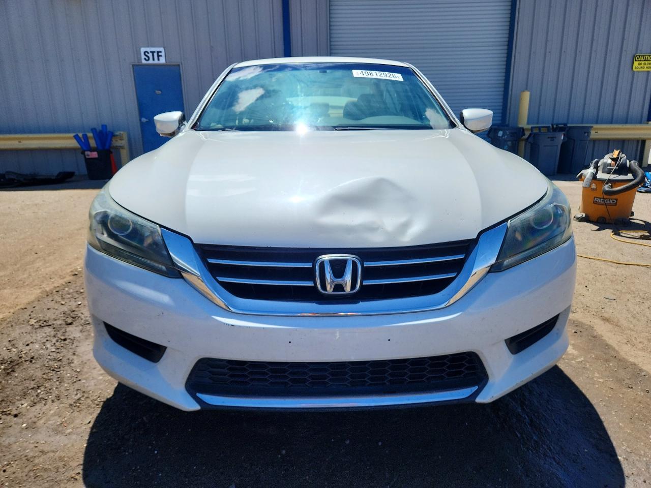 2013 HONDA ACCORD LX photo 13
