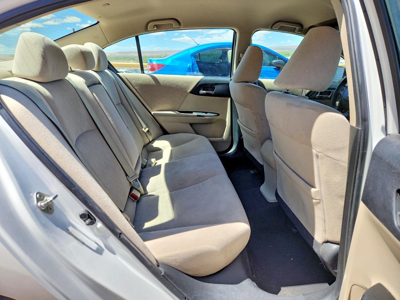 2013 HONDA ACCORD LX photo 28