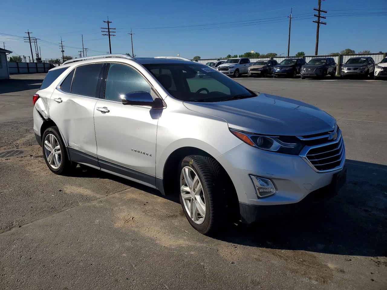 2018 CHEVROLET EQUINOX PREMIER photo 10