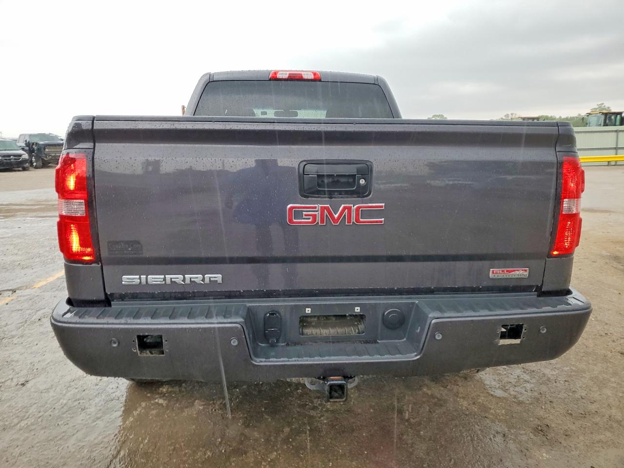2014 GMC SIERRA K1500 SLE photo 11