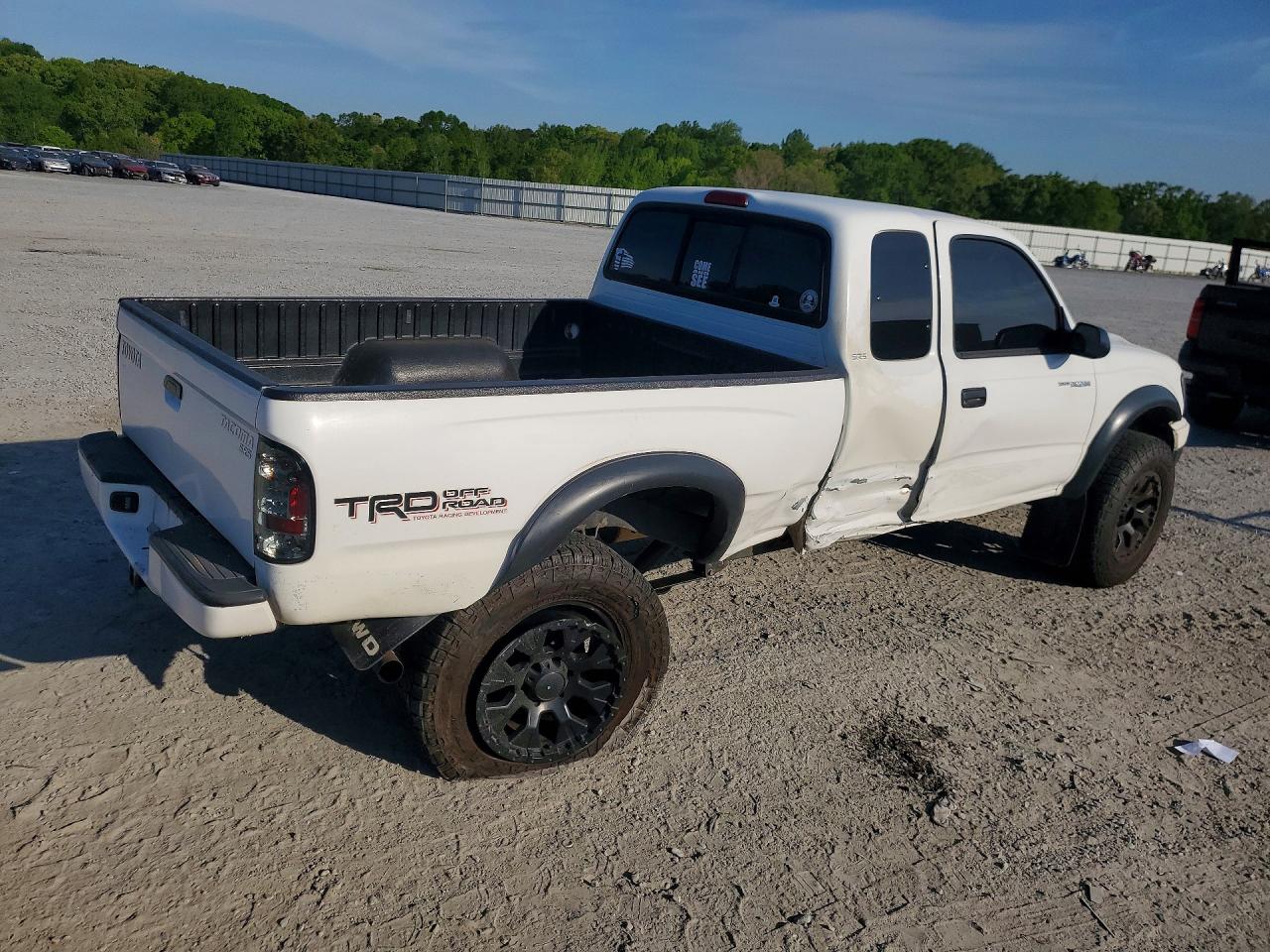 2003 TOYOTA TACOMA XTRACAB photo 7