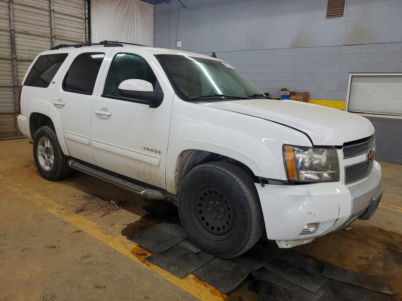 2013 CHEVROLET TAHOE C1500 LT photo 4