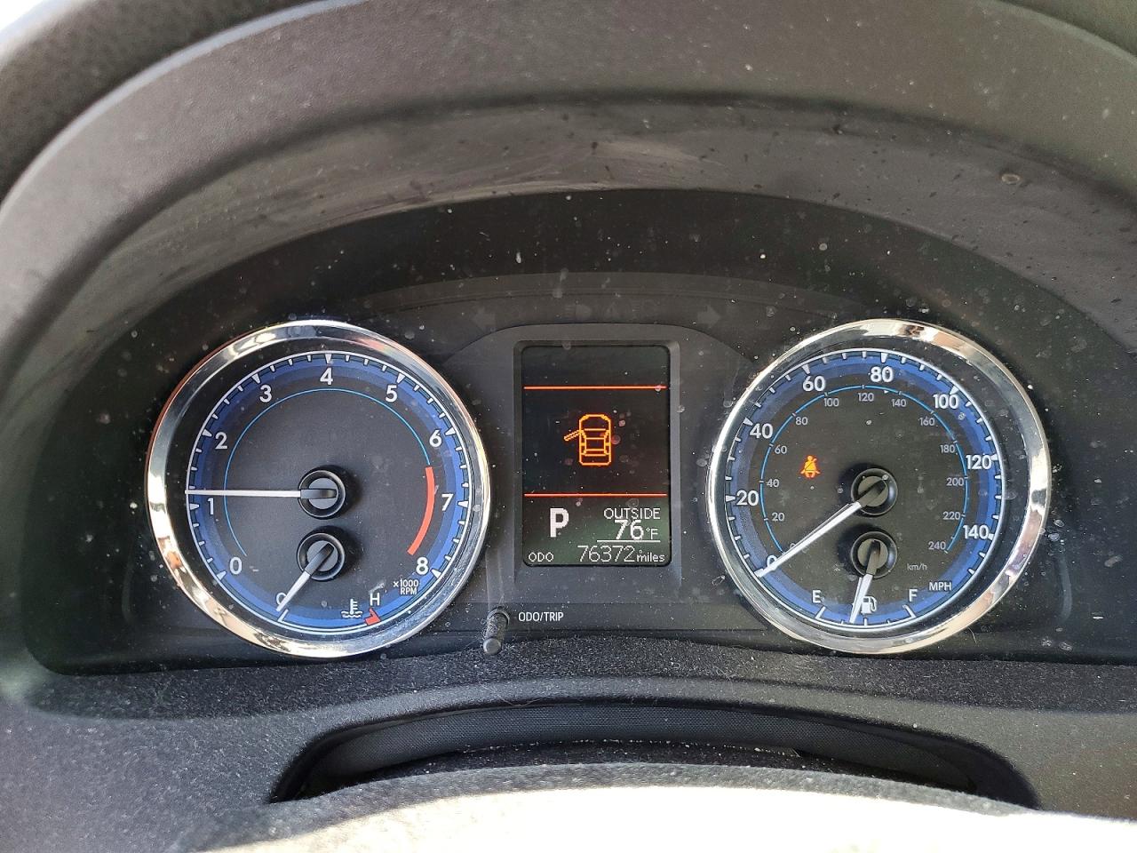 2018 TOYOTA COROLLA LE photo 17