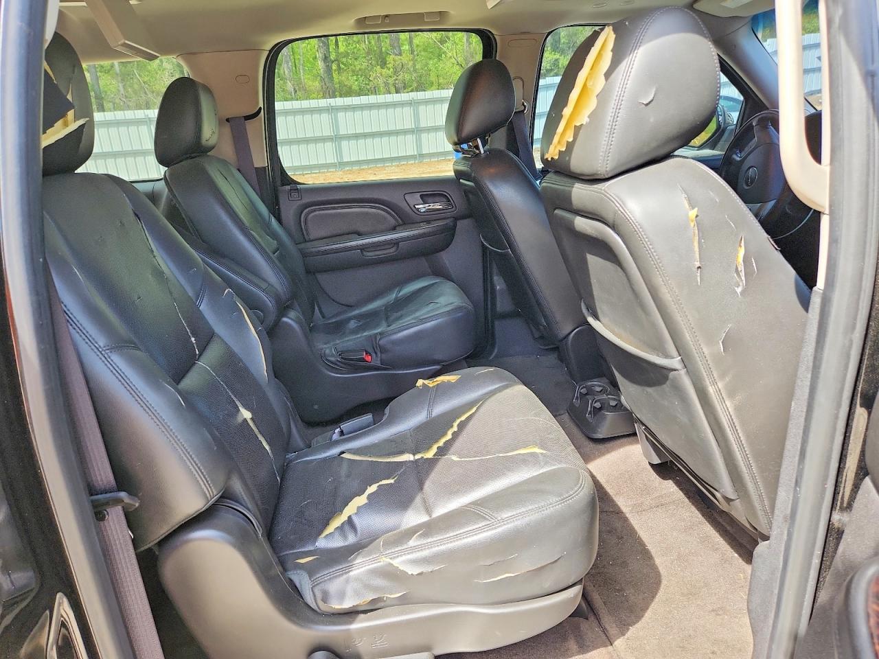 2012 GMC YUKON XL DENALI photo 21