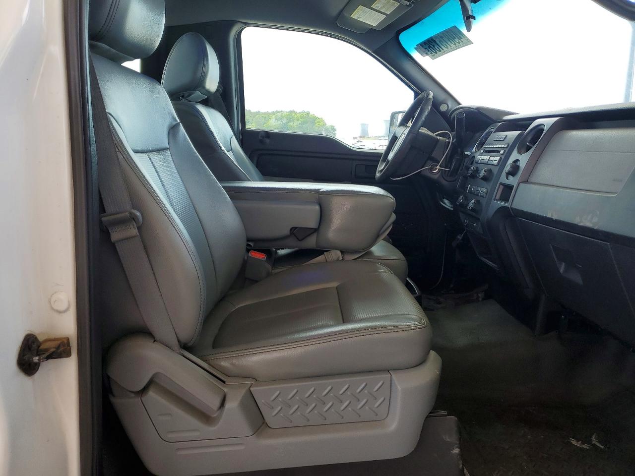 2013 FORD F150 photo 28